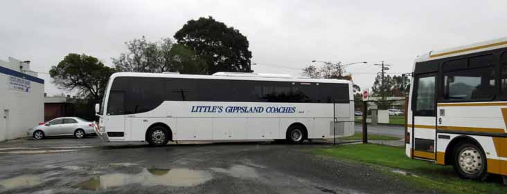 Littles Gippsland Coaches Mercedes O500RF Coach Design 22